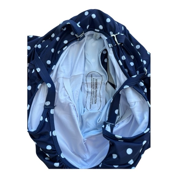 Tempt Me Polka Dot Romper One Piece Swimsuit with Pockets - Size Large - Picture 8 of 12